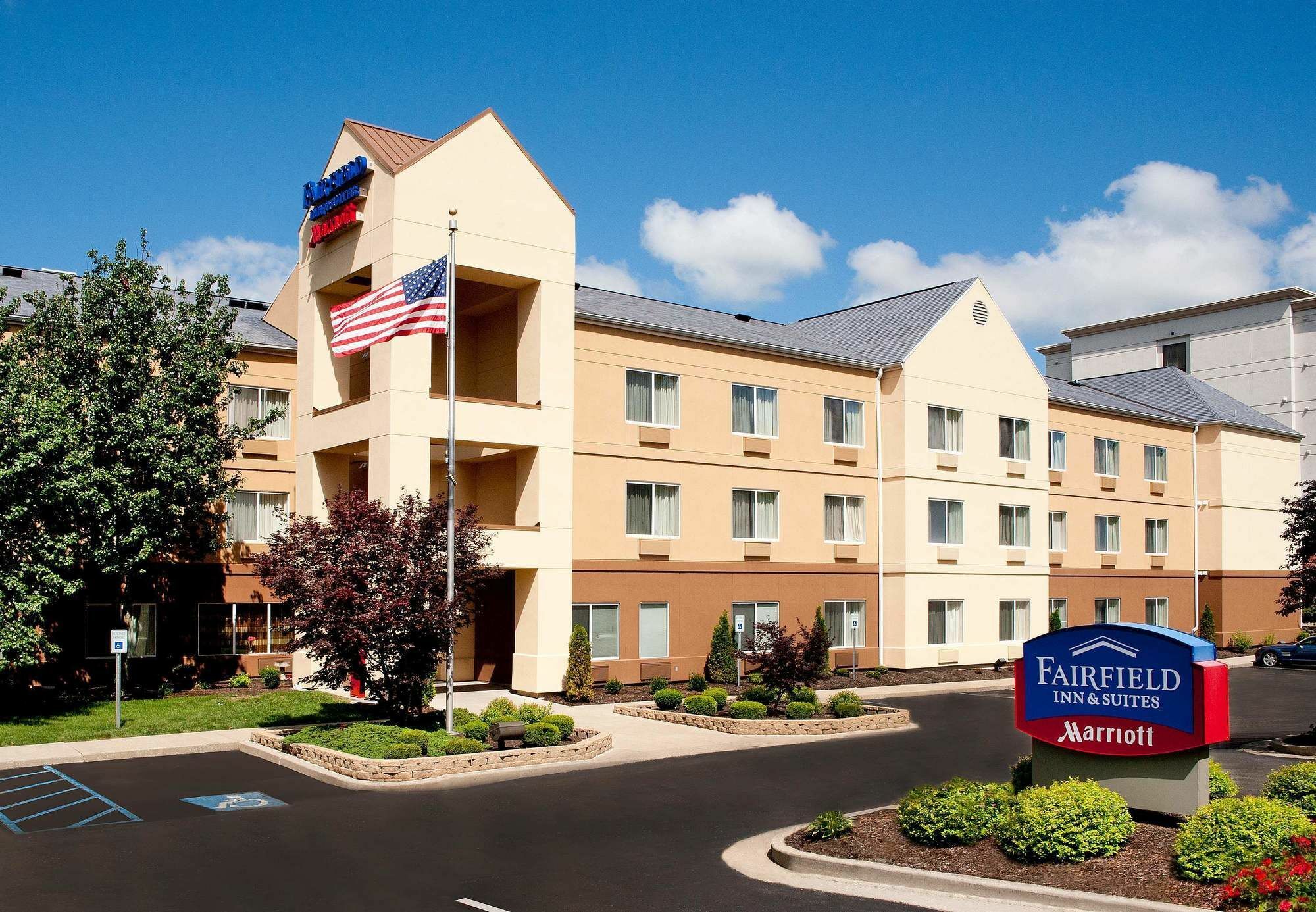 Fairfield Inn & Suites By Marriott Bloomington Extérieur photo